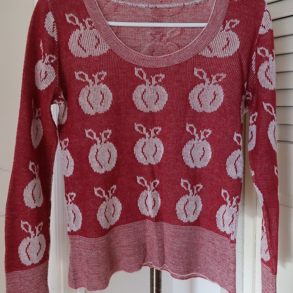 Apple Sweater, size S - Picture 1 of 2